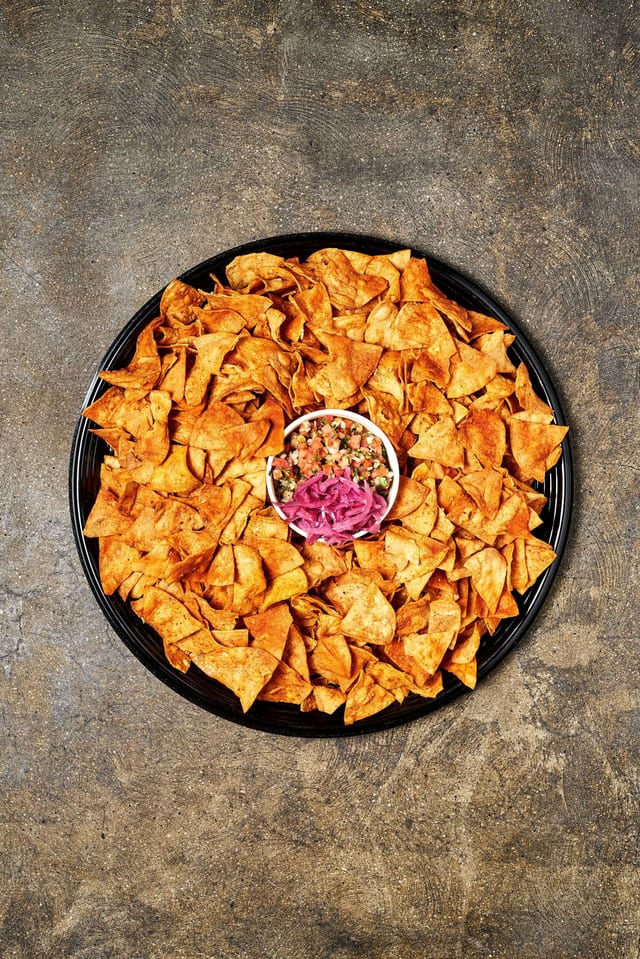 Tortilla Chips Platter with Salsa (V/GF).